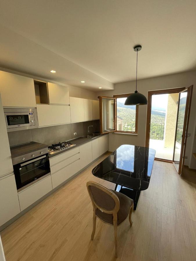 Notti O' Tunn Luxury Rooms In Centro Geraci Siculo Kültér fotó