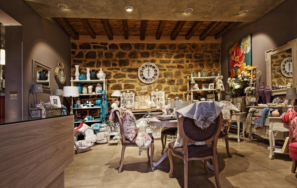 Notti O' Tunn Luxury Rooms In Centro Geraci Siculo Kültér fotó